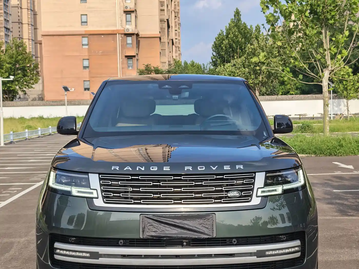Land Rover Range Rover 2023 2023 3.0 L6 400PS Exemplary Long Wheelbase