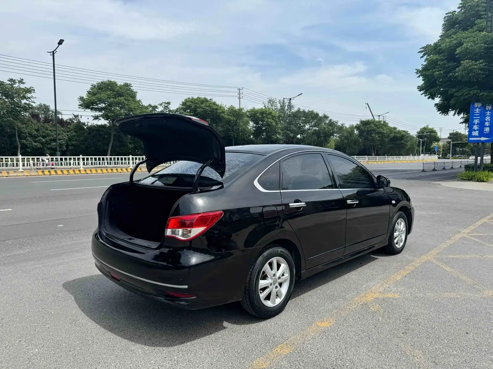 Фото 16 - Nissan Sylphy