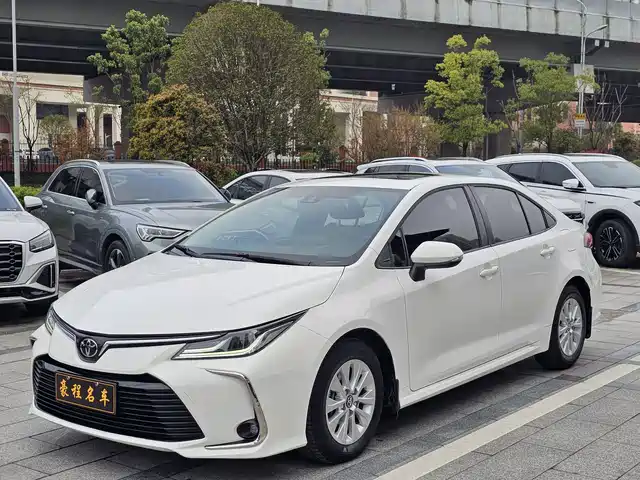 TOYOTA COROLLA