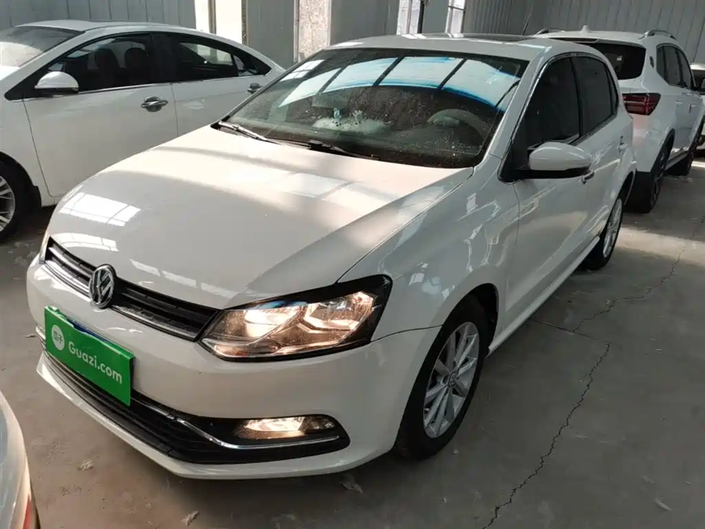 Volkswagen Polo 2018 1.5L Auto Comfort фото 2