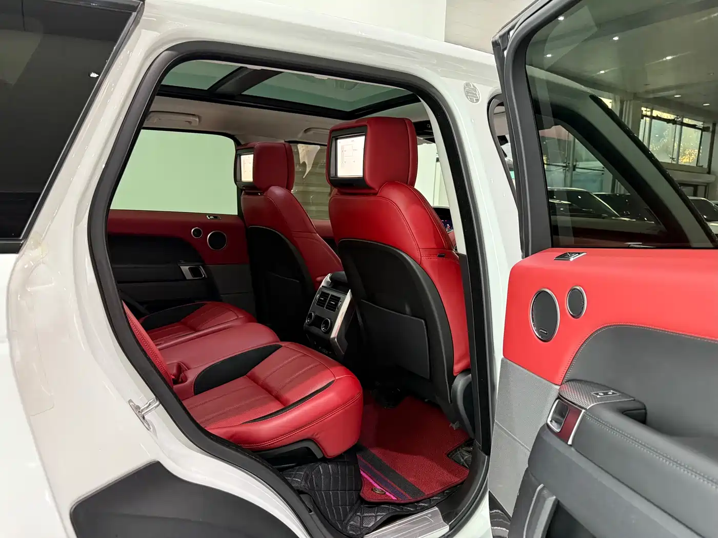 Land Rover Range Rover Sport 2018 3.0 SC V6 HSE DYNAMIC фото 9