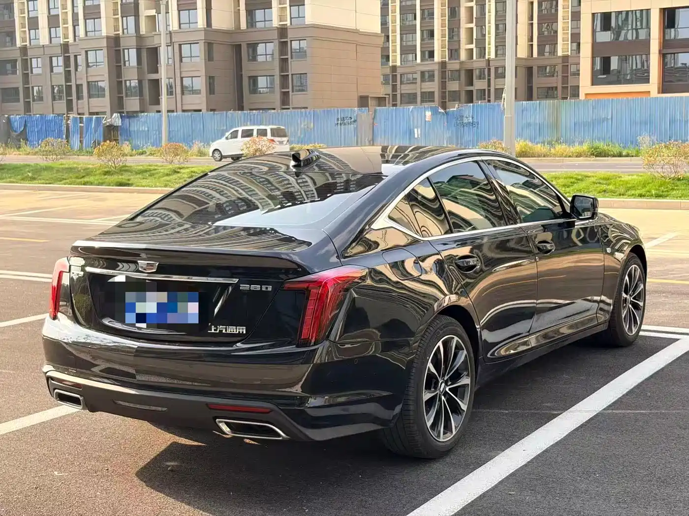 Cadillac CT5 2025 Model 28T Urban Sport Edition фото 9