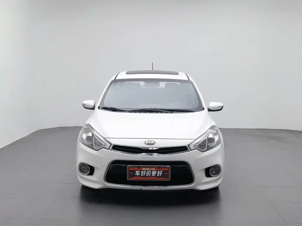 Kia K3S 2014 2014 1.6L Manual GLS