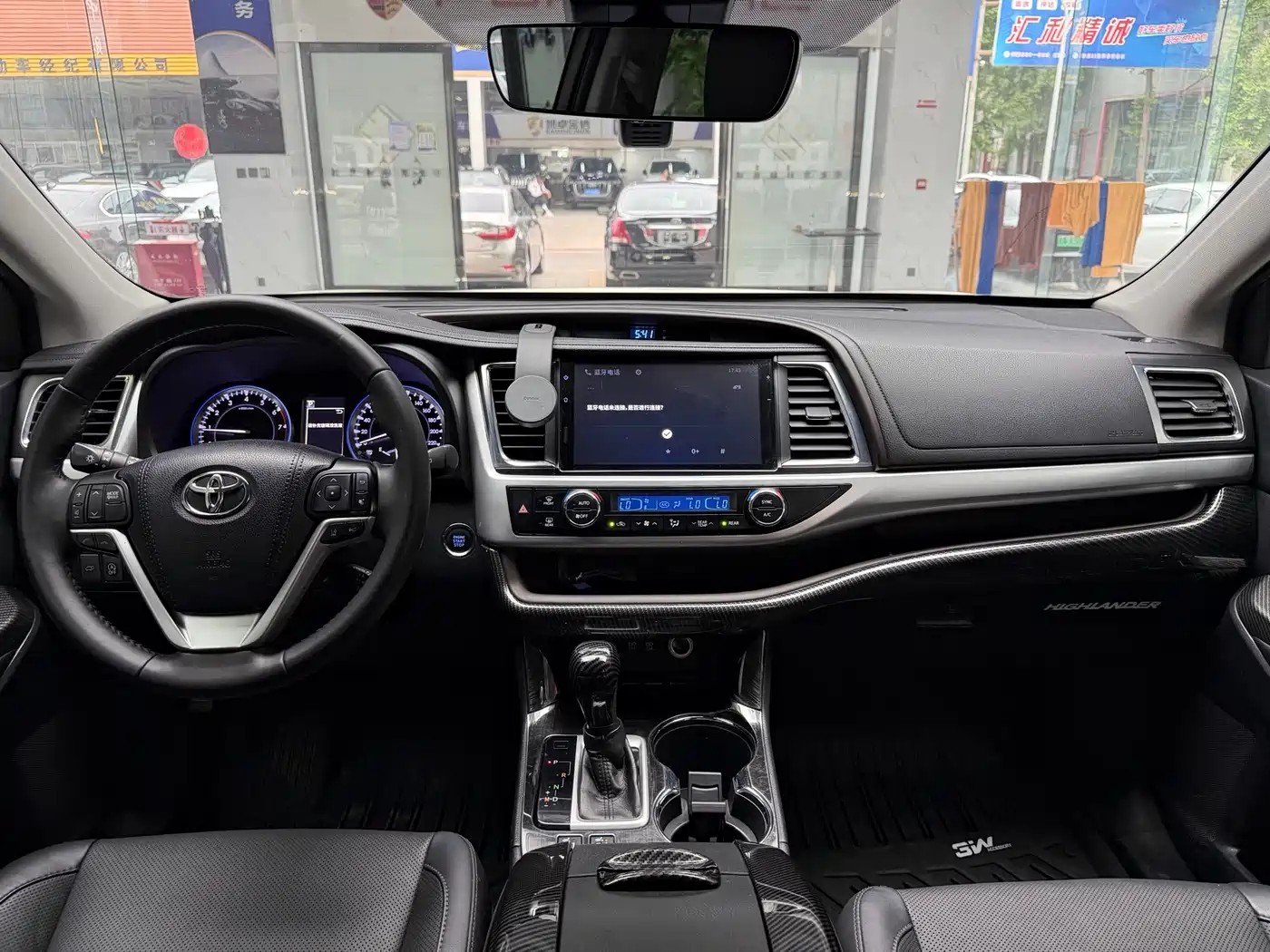 Toyota Highlander 2018 2.0T 4WD Premium 7-seater China VI фото 25