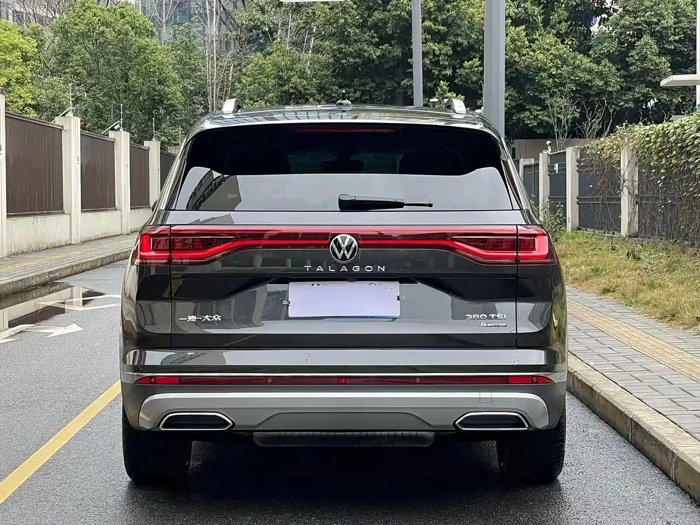 Volkswagen Talagon 2022 2022 380TSI 4WD Luxury Premium Pro Edition 6-seater