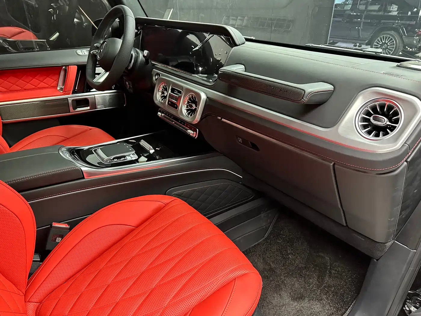 MERCEDES-BENZ G-CLASS