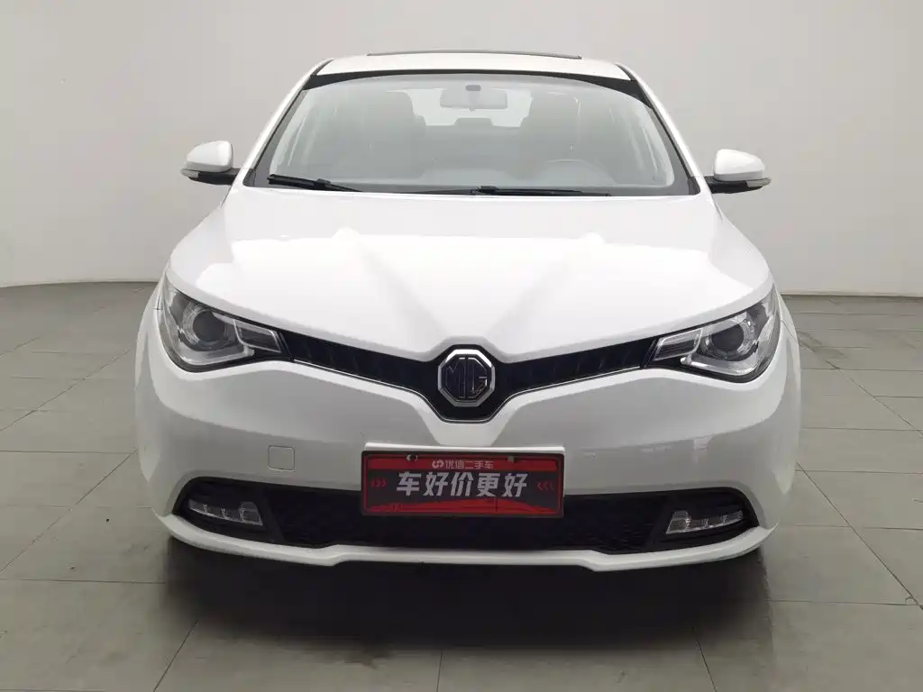 2018 MG GT
