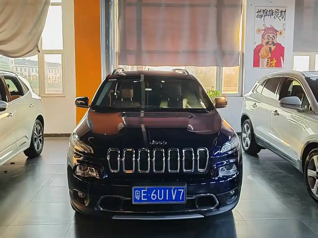 Jeep Cherokee 2018 2017 2.4L Leading Smart Edition