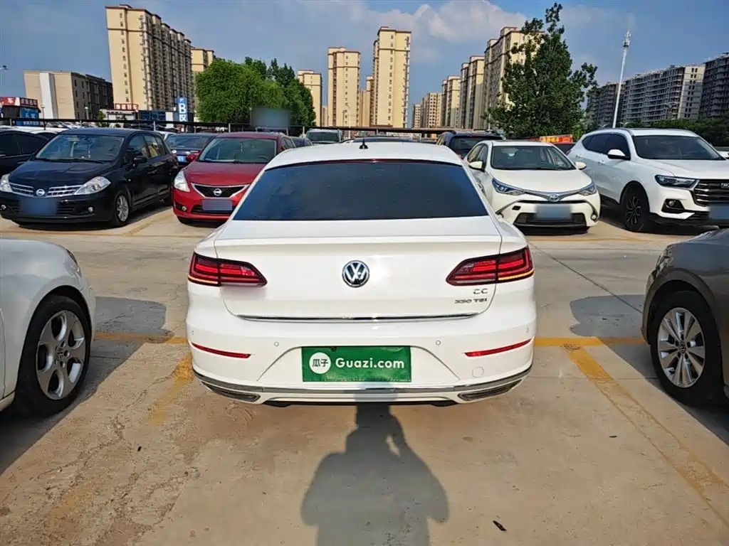 Volkswagen FAW-Volkswagen CC 2019 330TSI Luxury Appearance (China V) фото 6