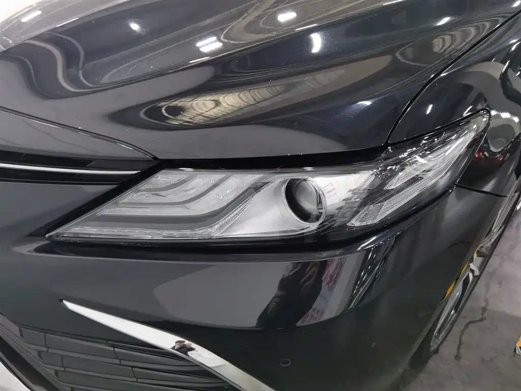Toyota Camry 2023 2.5G Luxury Edition фото 7
