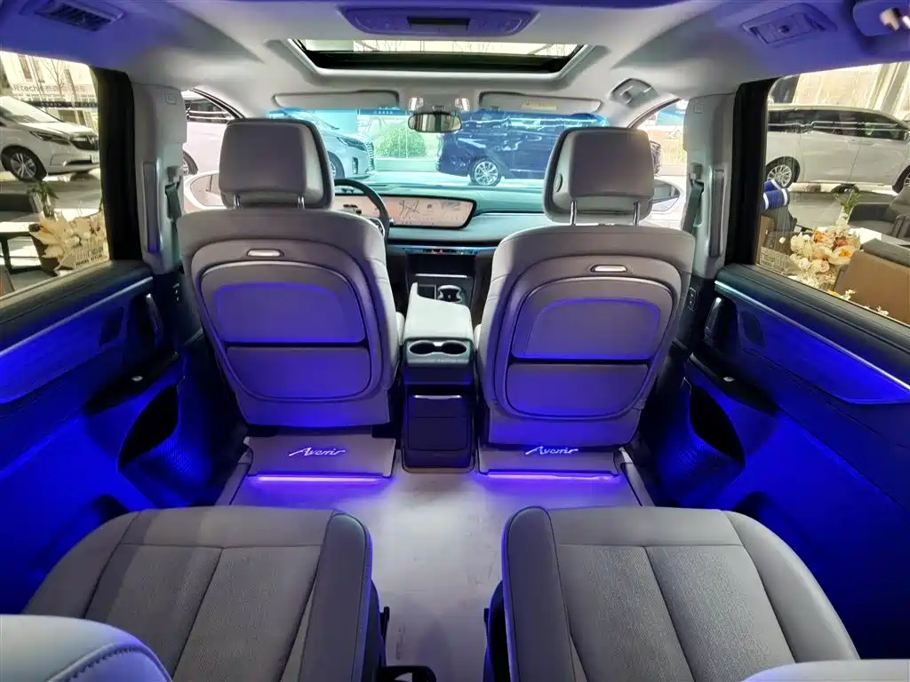 Buick GL8 2025 Model Landglory Smart Edition фото 8
