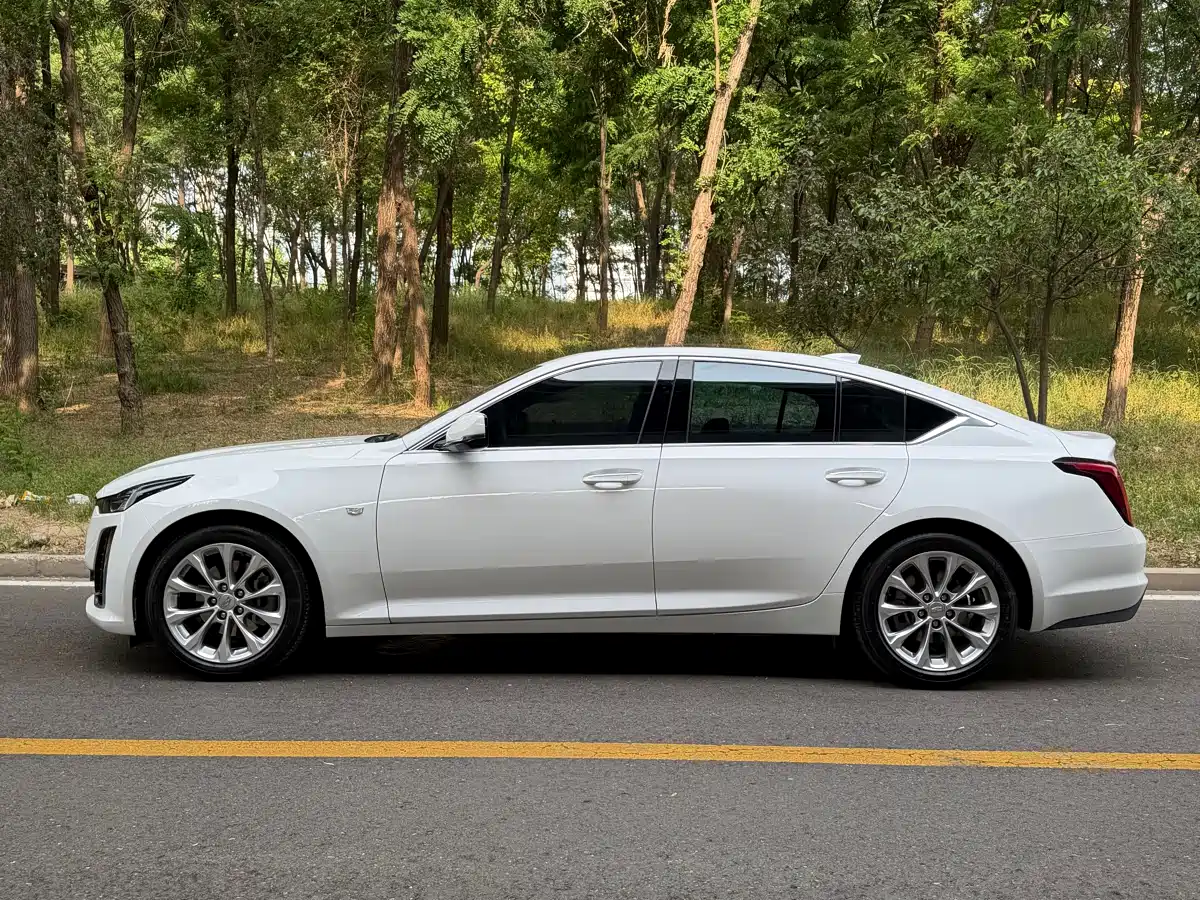 Cadillac CT5 2023 28T Luxury Style (Standard Edition) фото 13