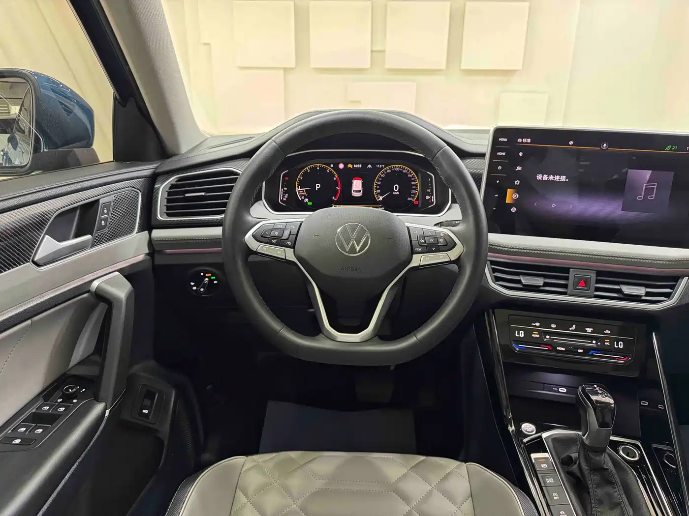 Volkswagen Tayron 2023 280TSI 2WD Luxury Plus Advanced Edition фото 16