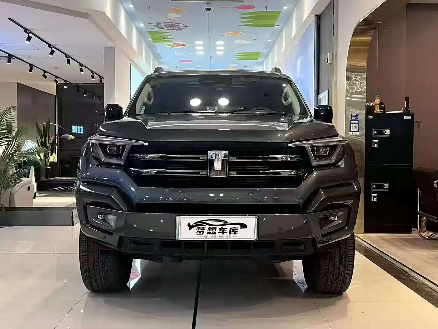 TANK TANK 400 NEW ENERGY