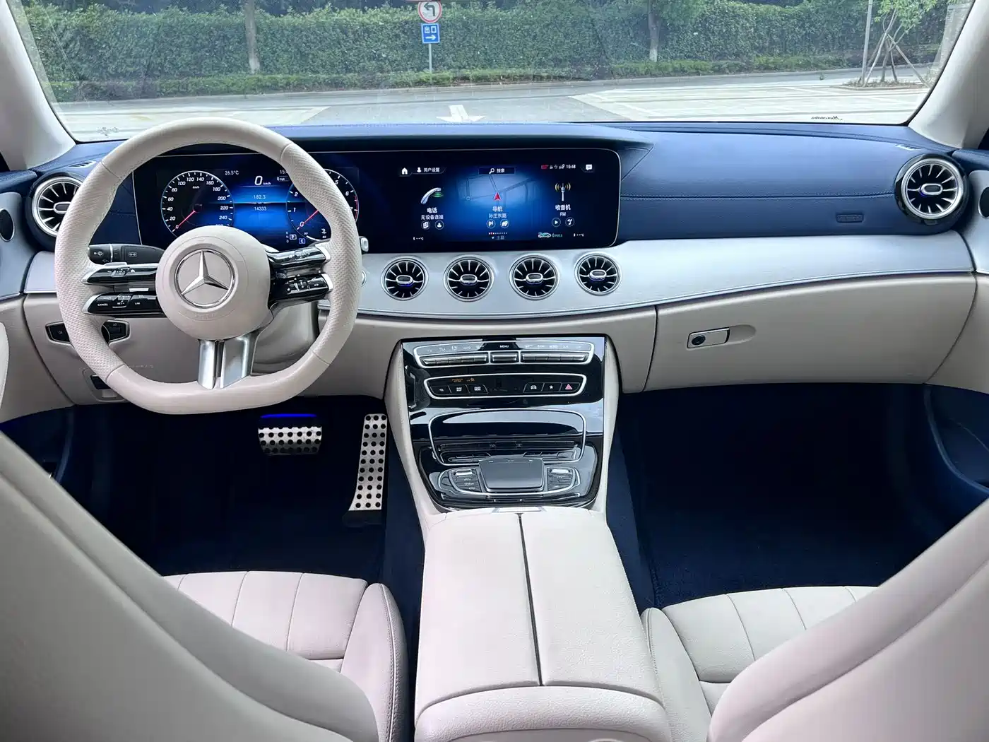Mercedes-Benz E-Class (Import) 2023 E 260 Coupe фото 5