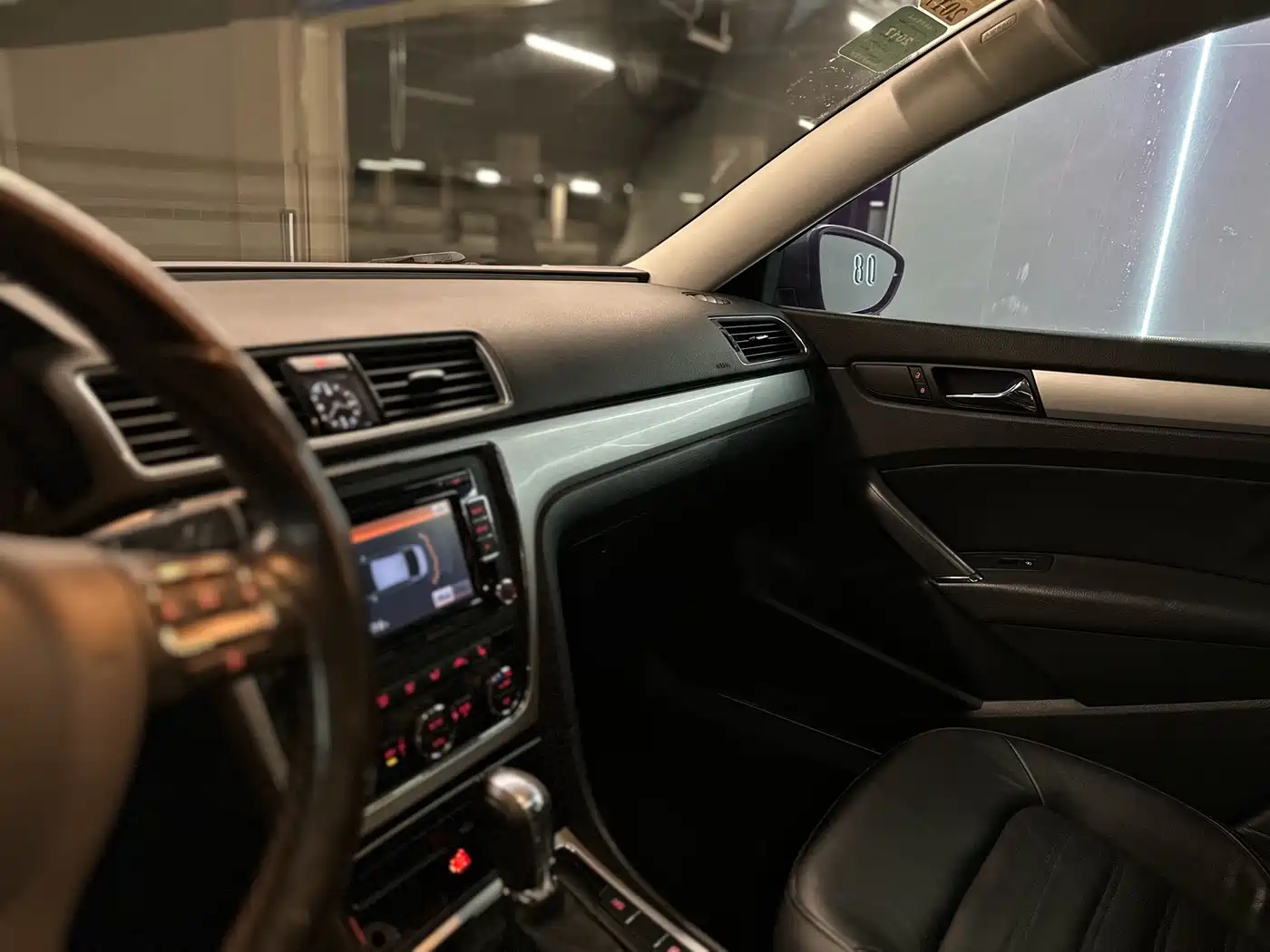 Volkswagen Passat 2014 1.8TSI DSG Executive Edition фото 12