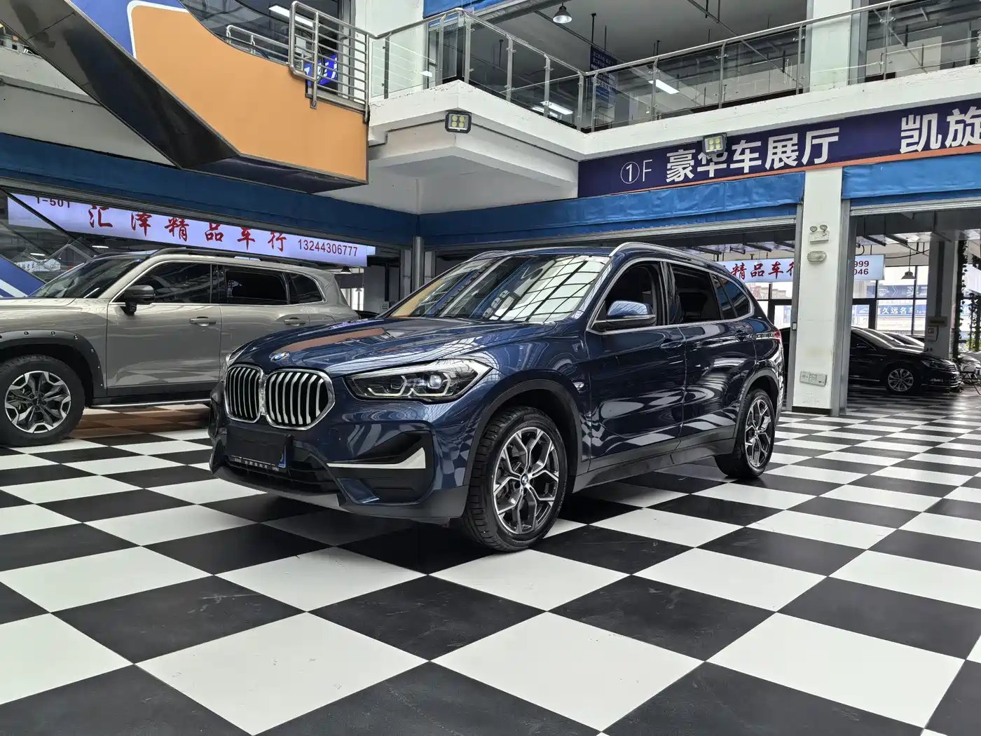 BMW X1 2021 sDrive25Li Leading