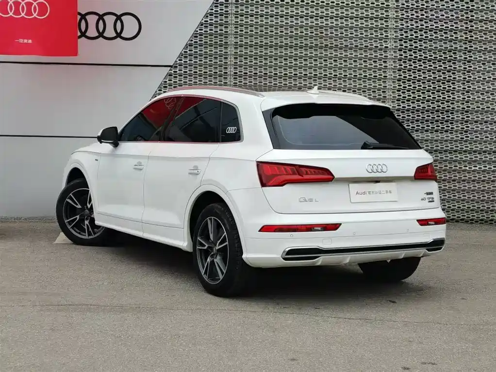 Audi Q5L 2018 40 TFSI Prestige Fashion (China V) фото 5