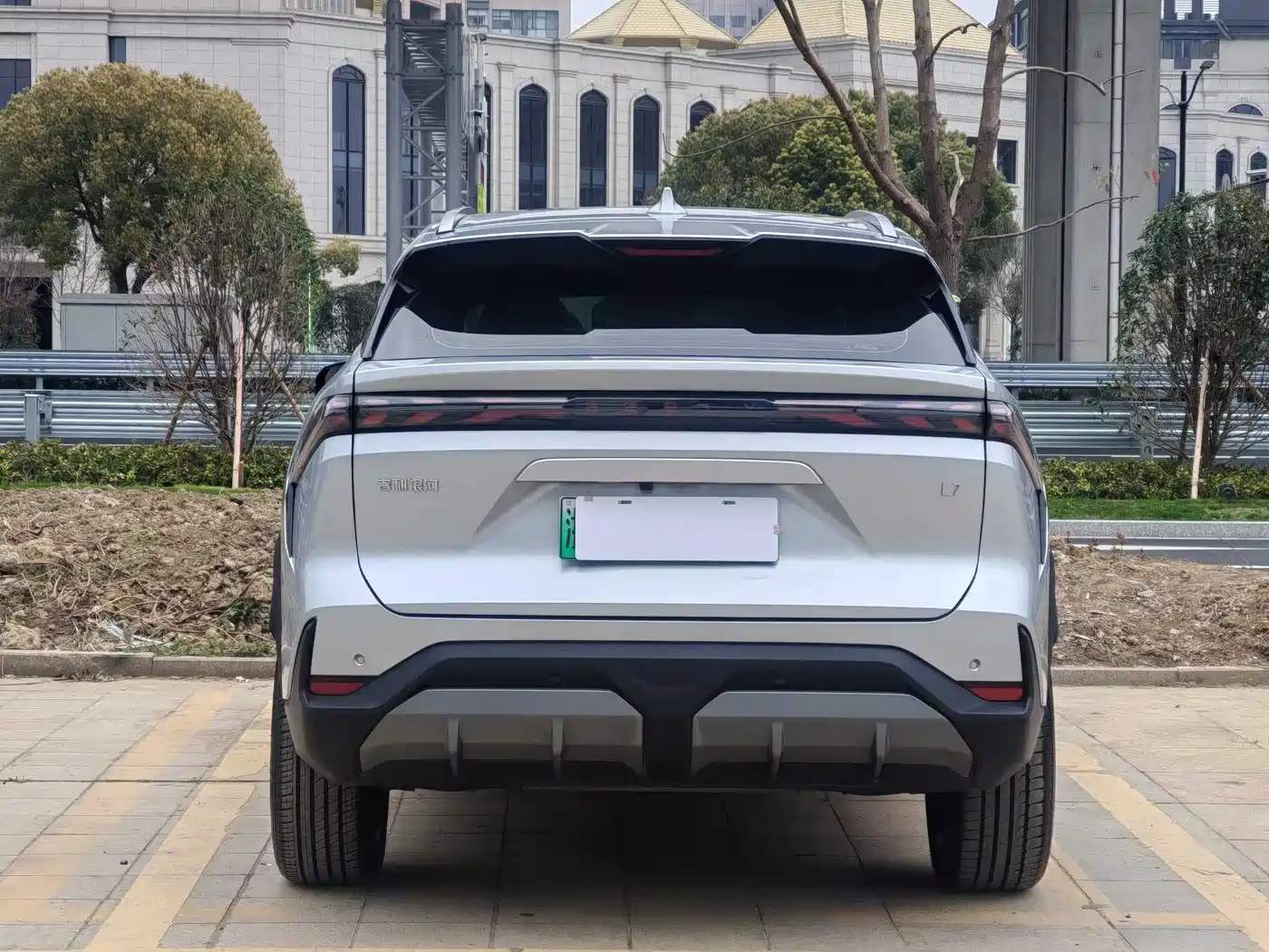 GEELY GALAXY GALAXY L7