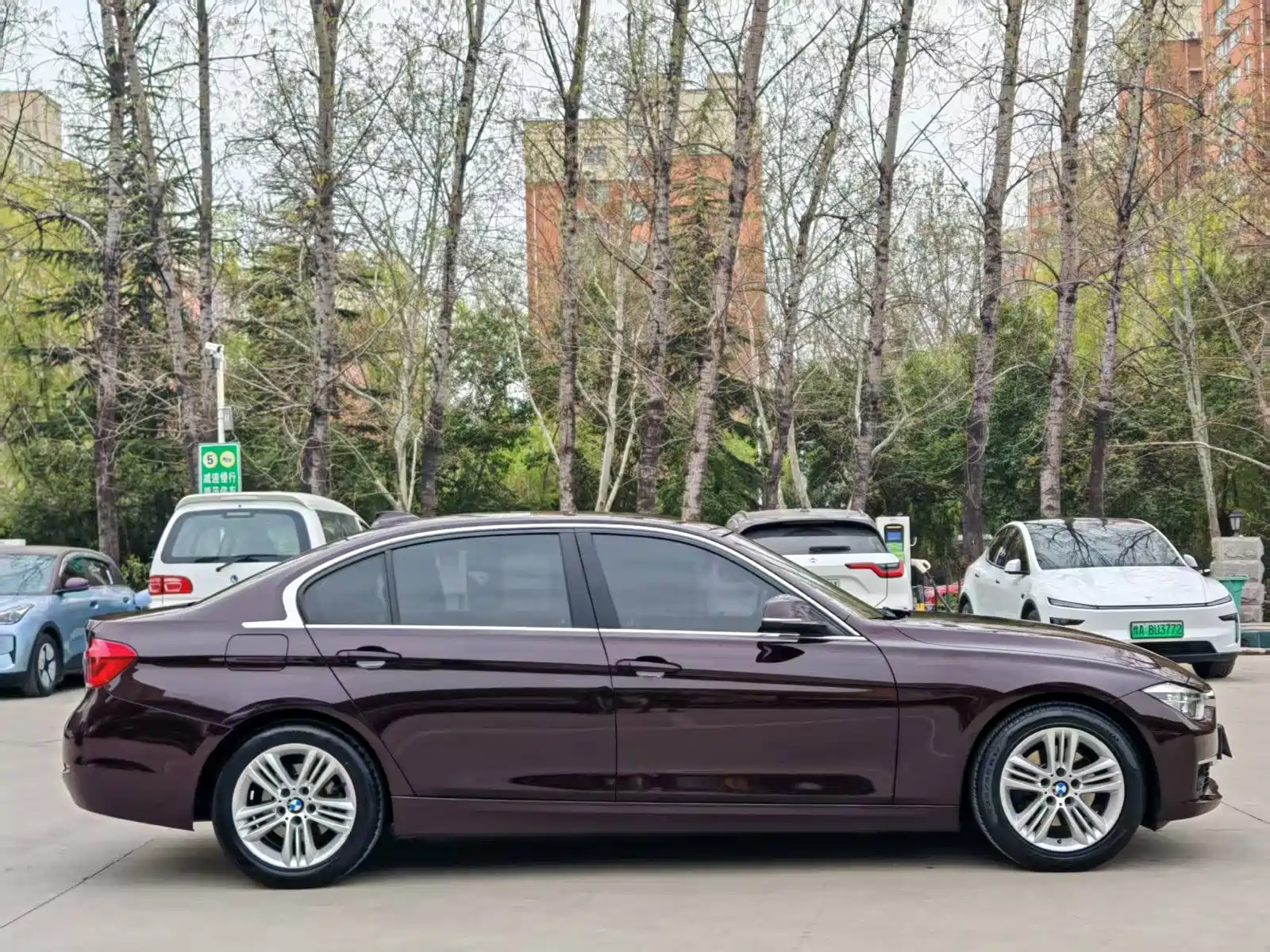 Фото 14 - BMW 3 Series