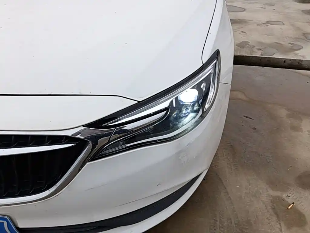 Фото 24 - Buick Excelle