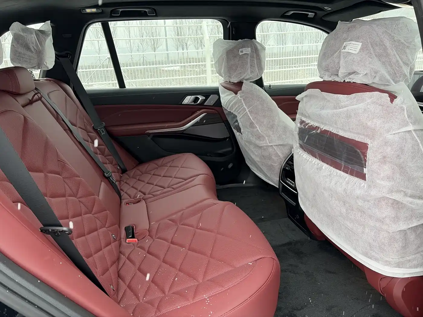 BMW X5 2025 Model xDrive 40Li M Sport Blackout Package фото 12