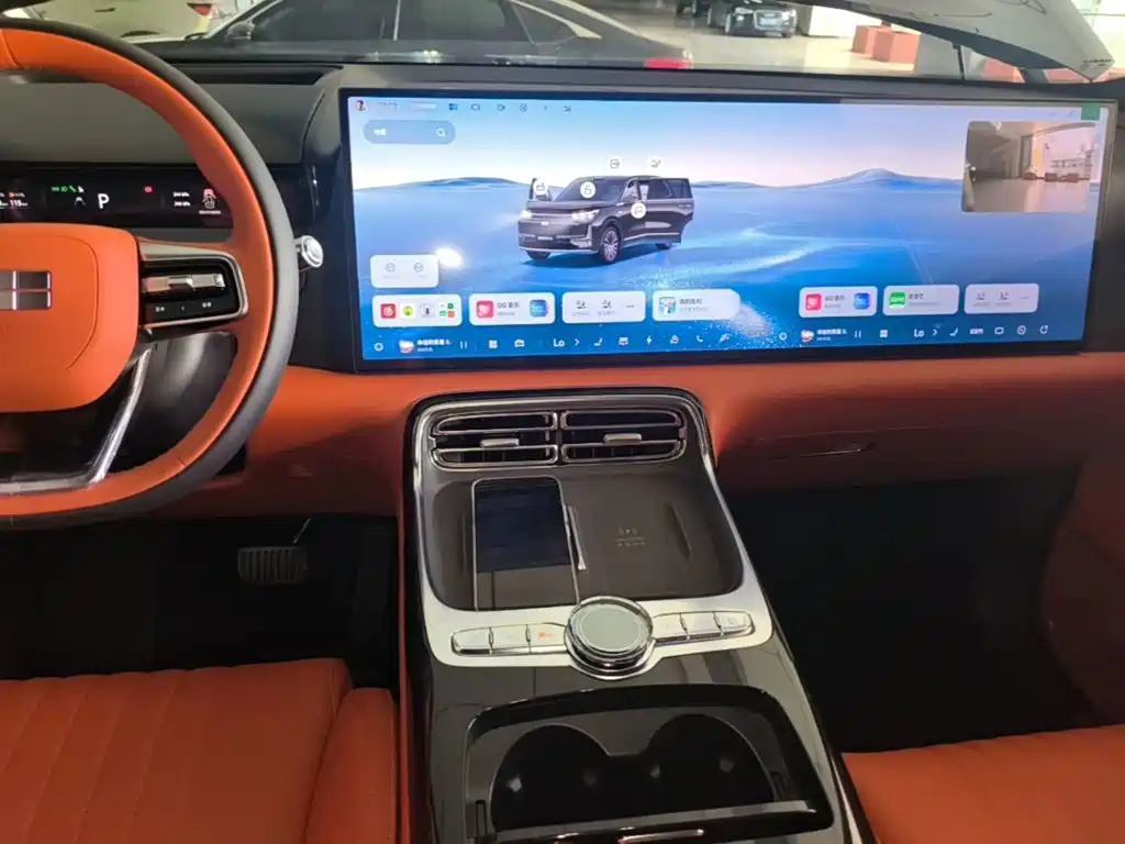 Geely Galaxy Galaxy M9 2025 2025 Base Model