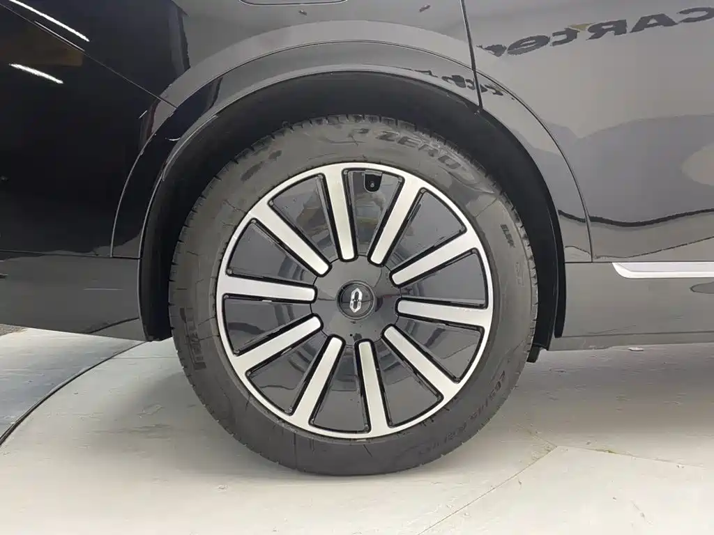 Aito M9 2026 2025 Extended Range Ultra 52kWh 6-Seater