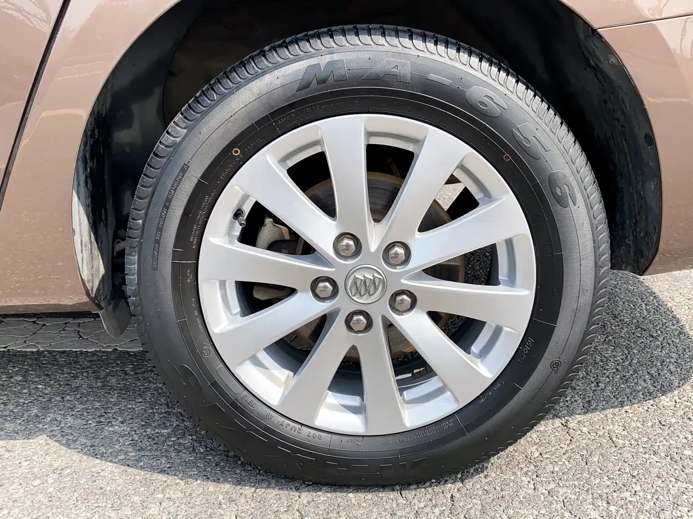 Buick GL8 2018 28T Premium Model China VI фото 21