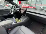 Фото 8 - Tesla Model Y L