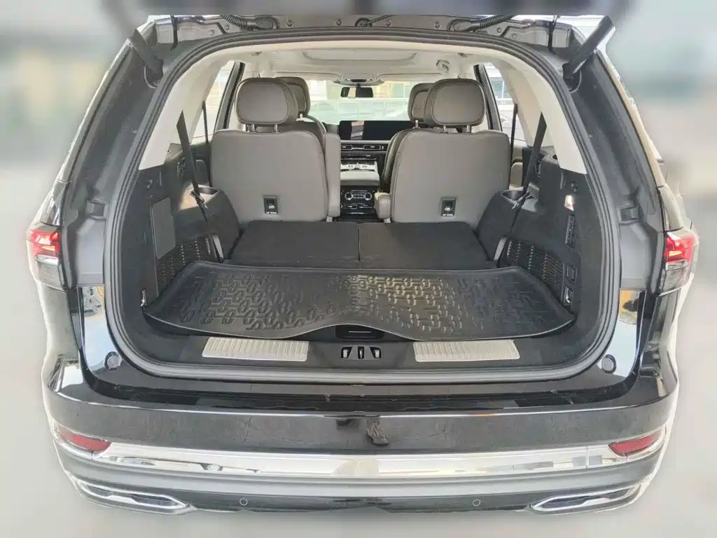 2026 Lincoln Aviator