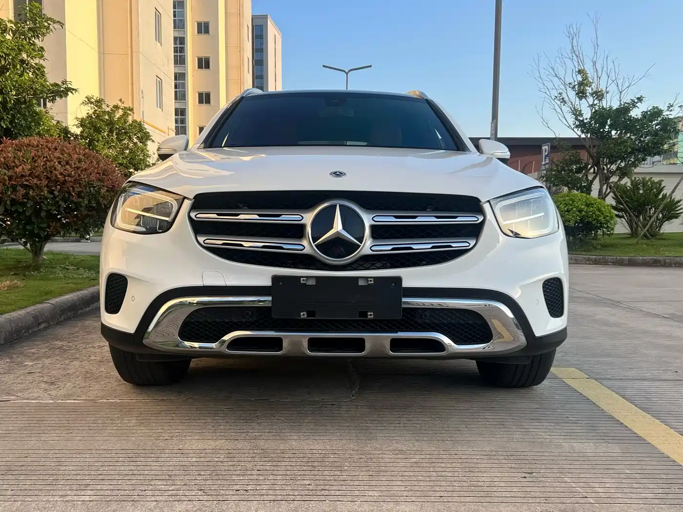 Mercedes-Benz GLC 2020 Facelift GLC 260 L 4MATIC Dynamic фото 4
