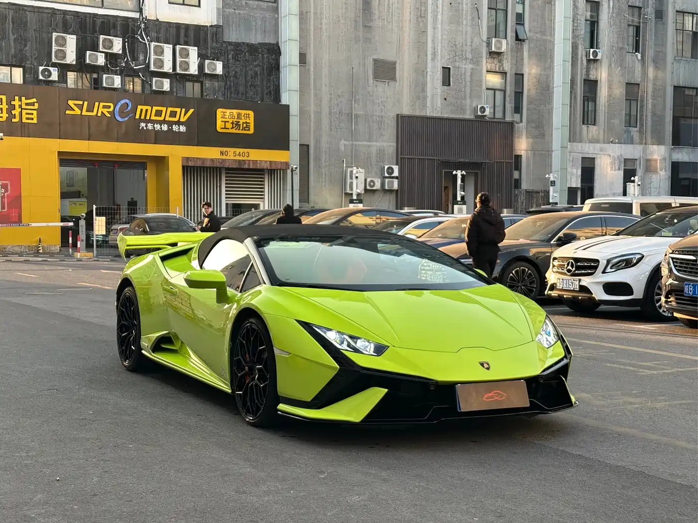 Lamborghini Huracán 2020 Huracán EVO RWD Spyder фото 3
