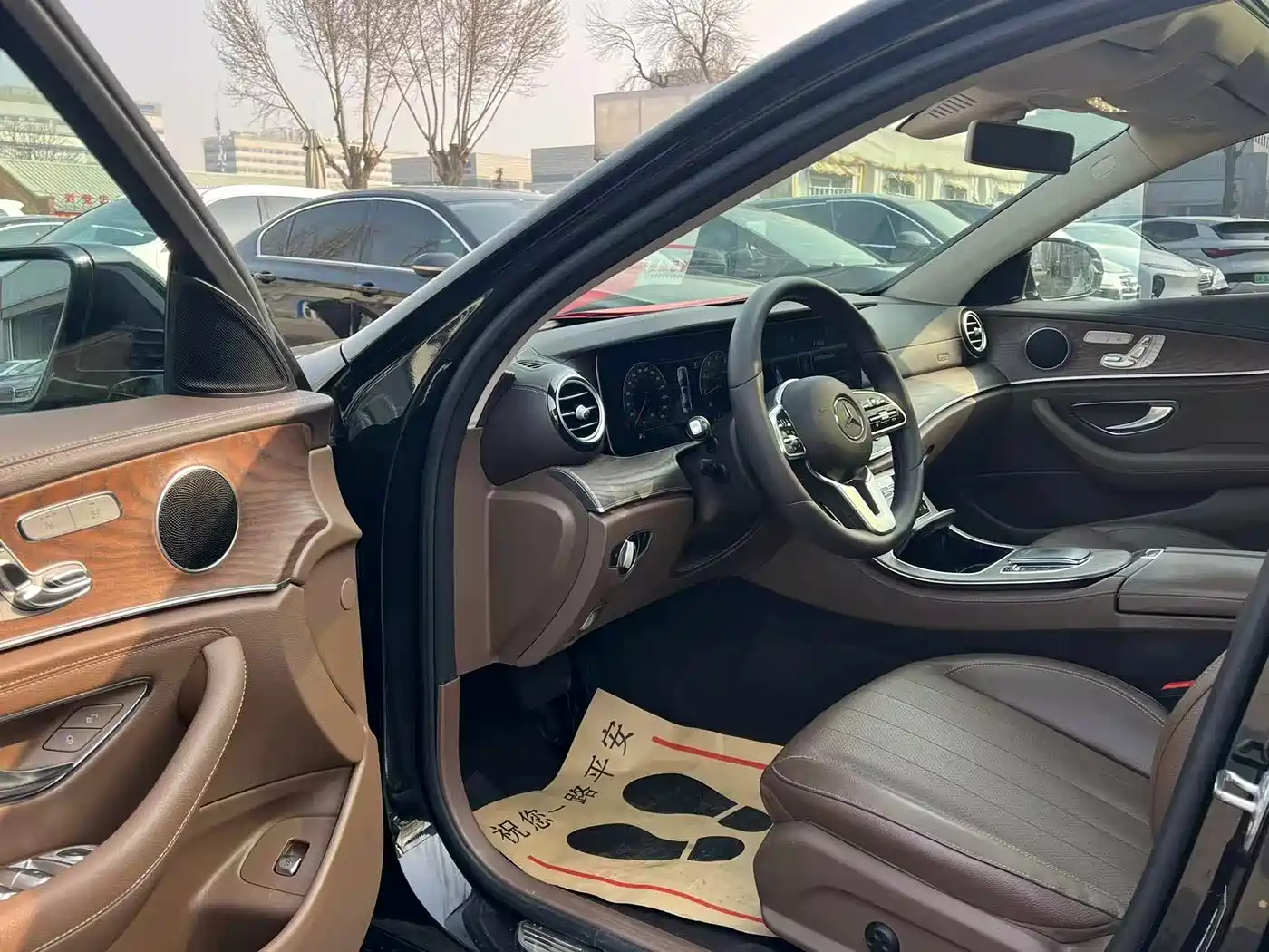 Mercedes-Benz E-Class 2020 E 300 L Fashion фото 15