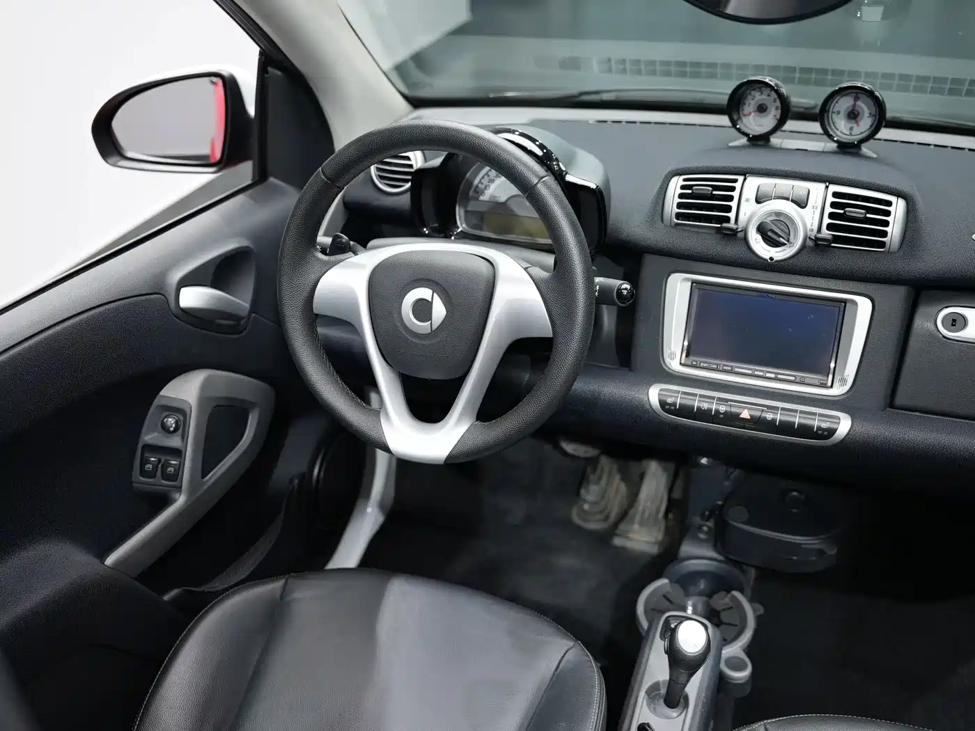 smart fortwo 2014 2013 1.0T Convertible Passion