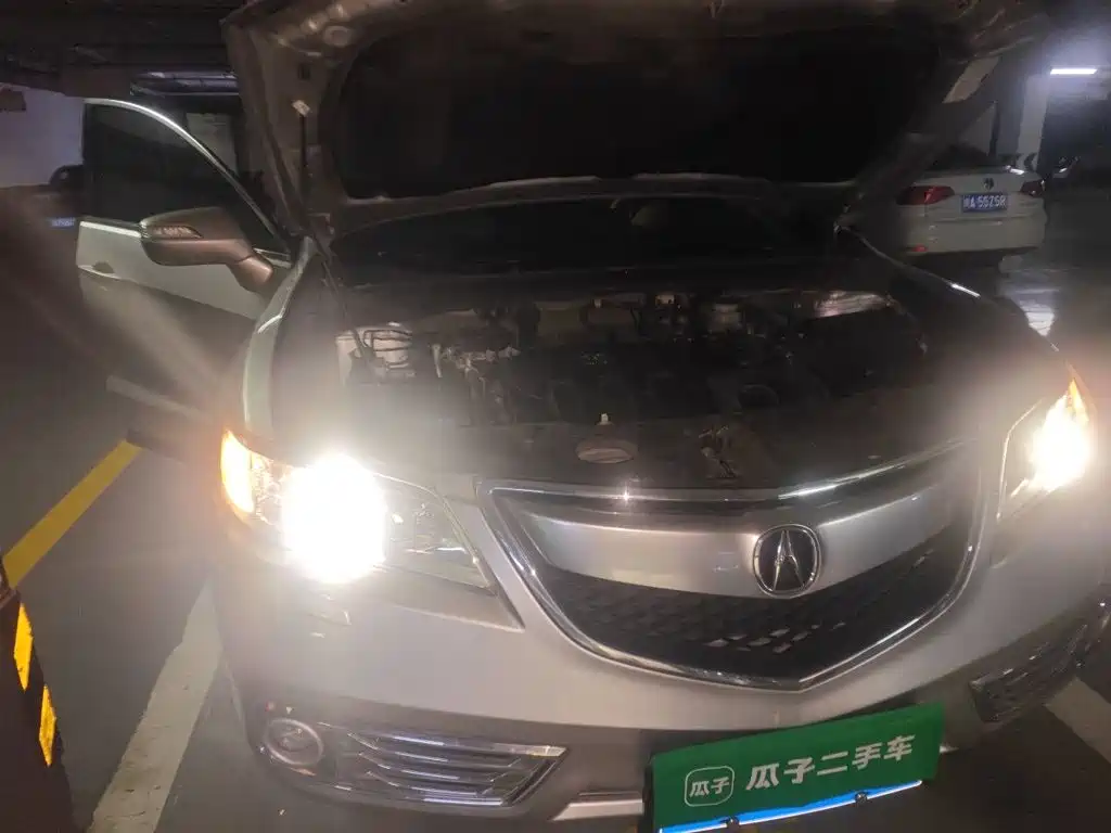 Фото 23 - Acura RDX (Import)