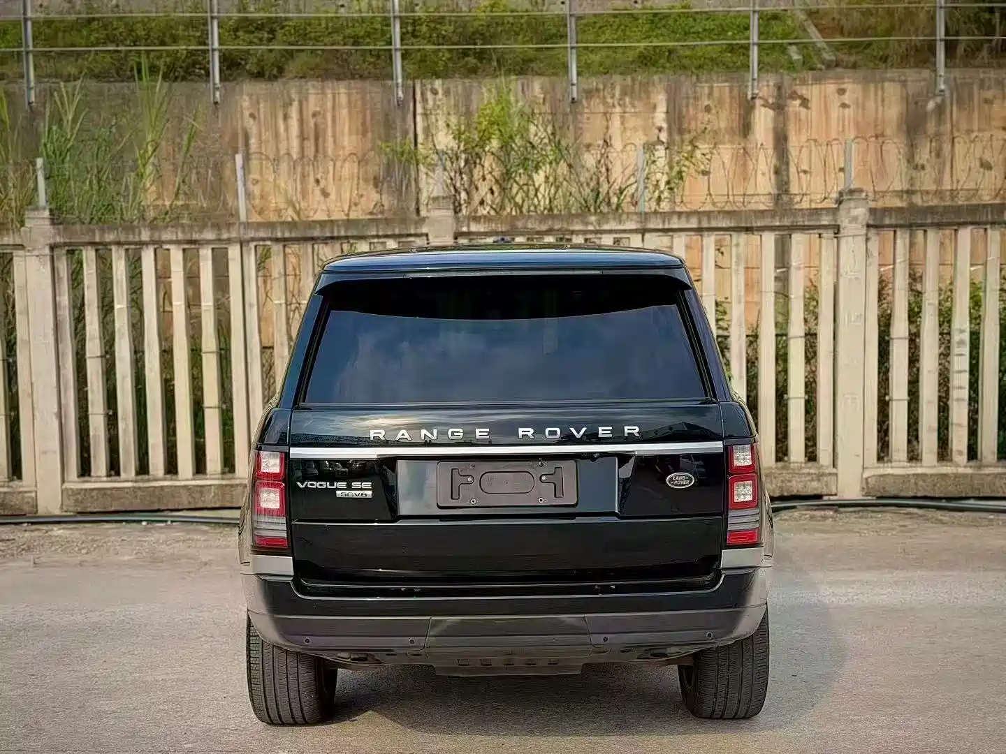Фото 8 - Land Rover Range Rover