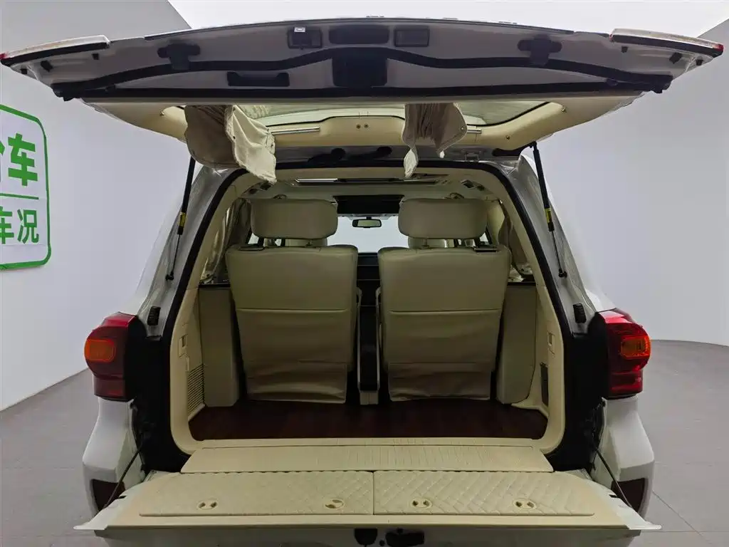 Toyota Land Cruiser (Import) фото 9