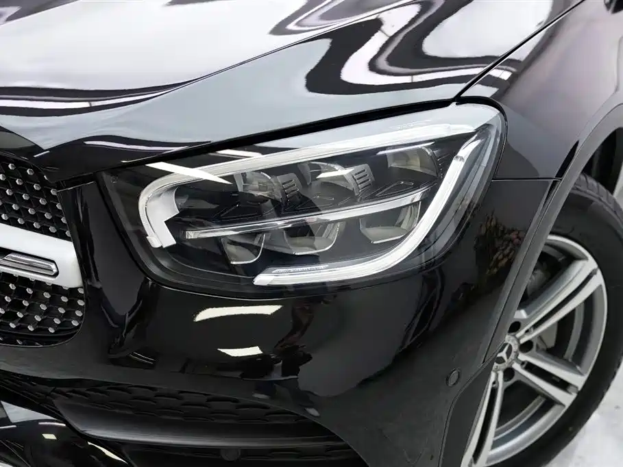 Mercedes-Benz GLC 2020 GLC 260 L 4MATIC Luxury фото 2