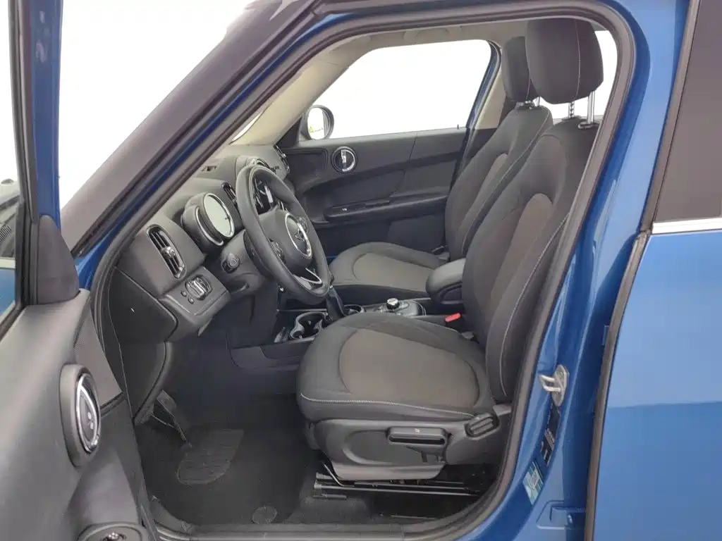 MINI COUNTRYMAN 2019 2018 1.5T COOPER Special Edition