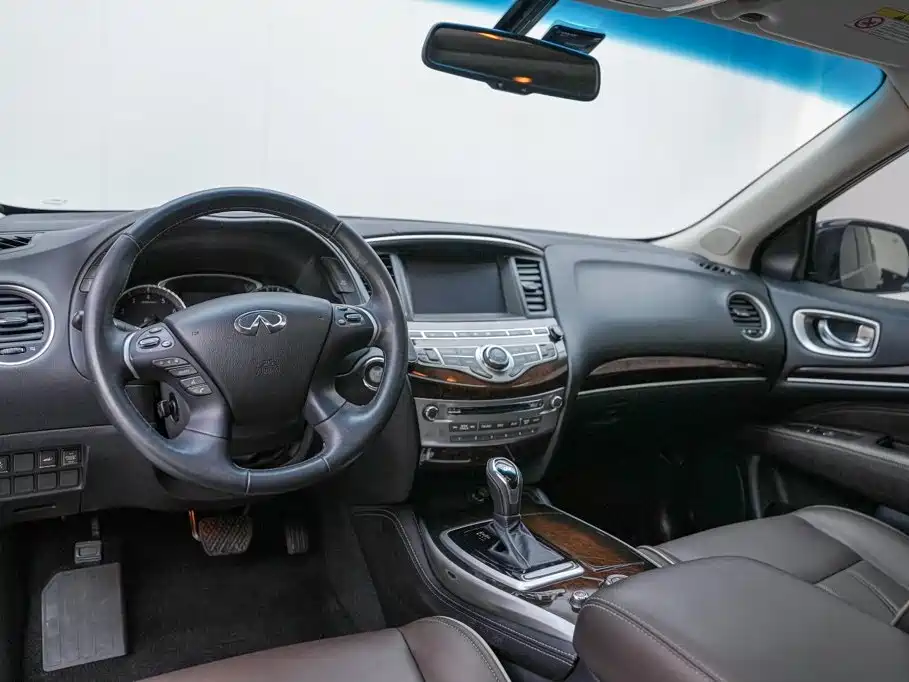 Photo 7 - Infiniti QX60 (Import)