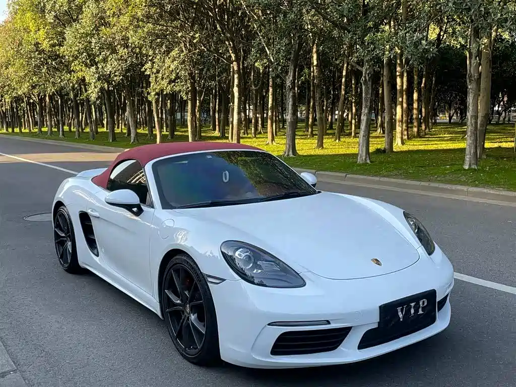 Porsche 718 2016 Boxster 2.0T фото 3