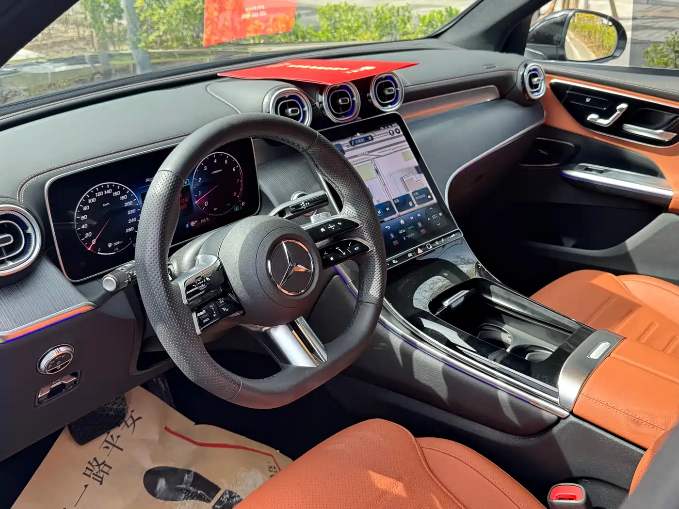 Mercedes-Benz GLC 2024 GLC 260 L 4MATIC Luxury 5-seater фото 13