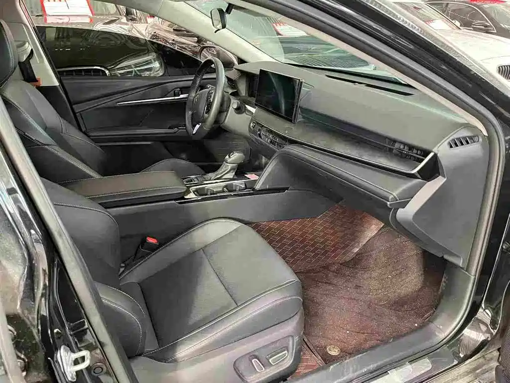 Toyota Camry 2025 Dual Engine 2.0HG Glory Edition фото 8