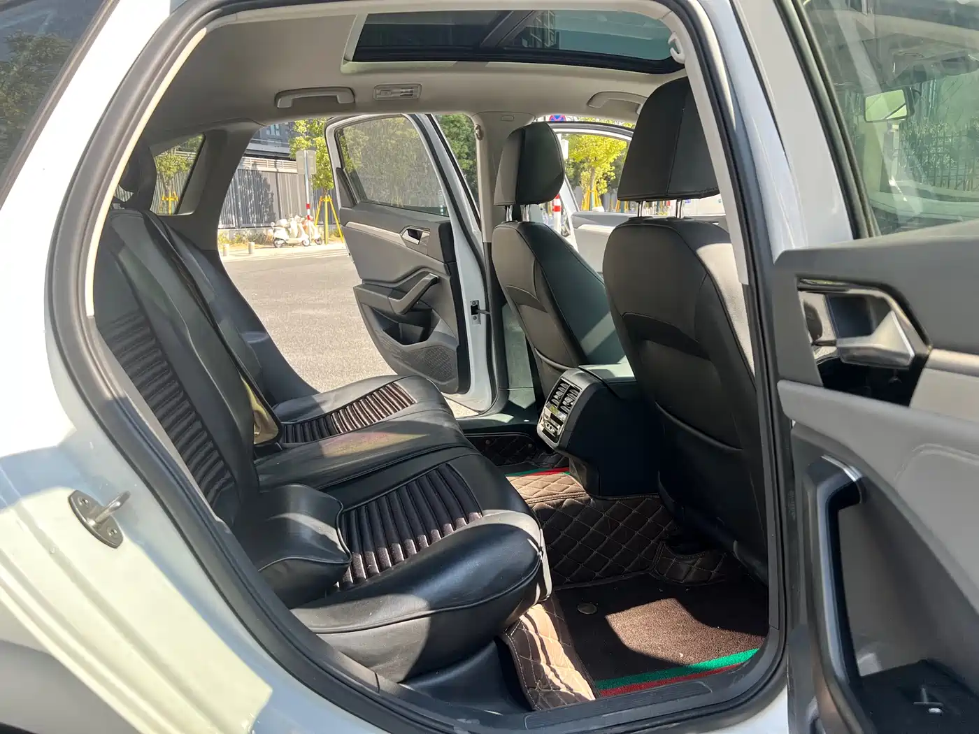 Volkswagen Sagitar 2019 200TSI DSG Comfort Edition China VI фото 14