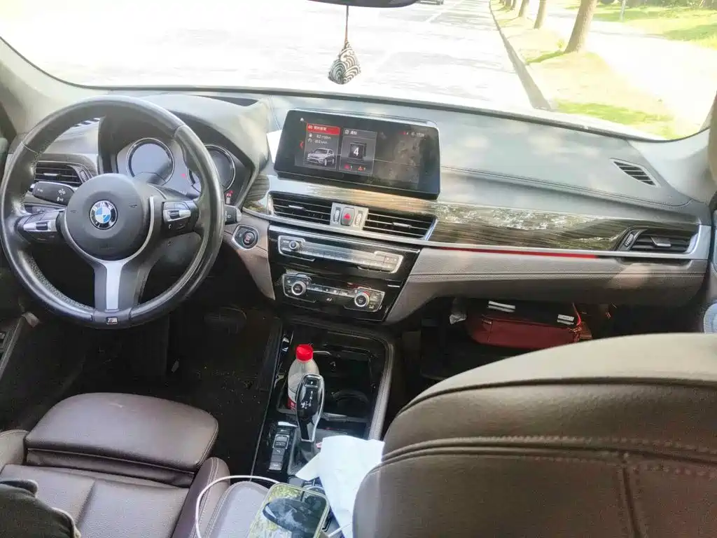 Photo 12 - BMW X1