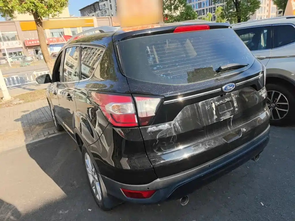 Фото 5 - Ford Kuga