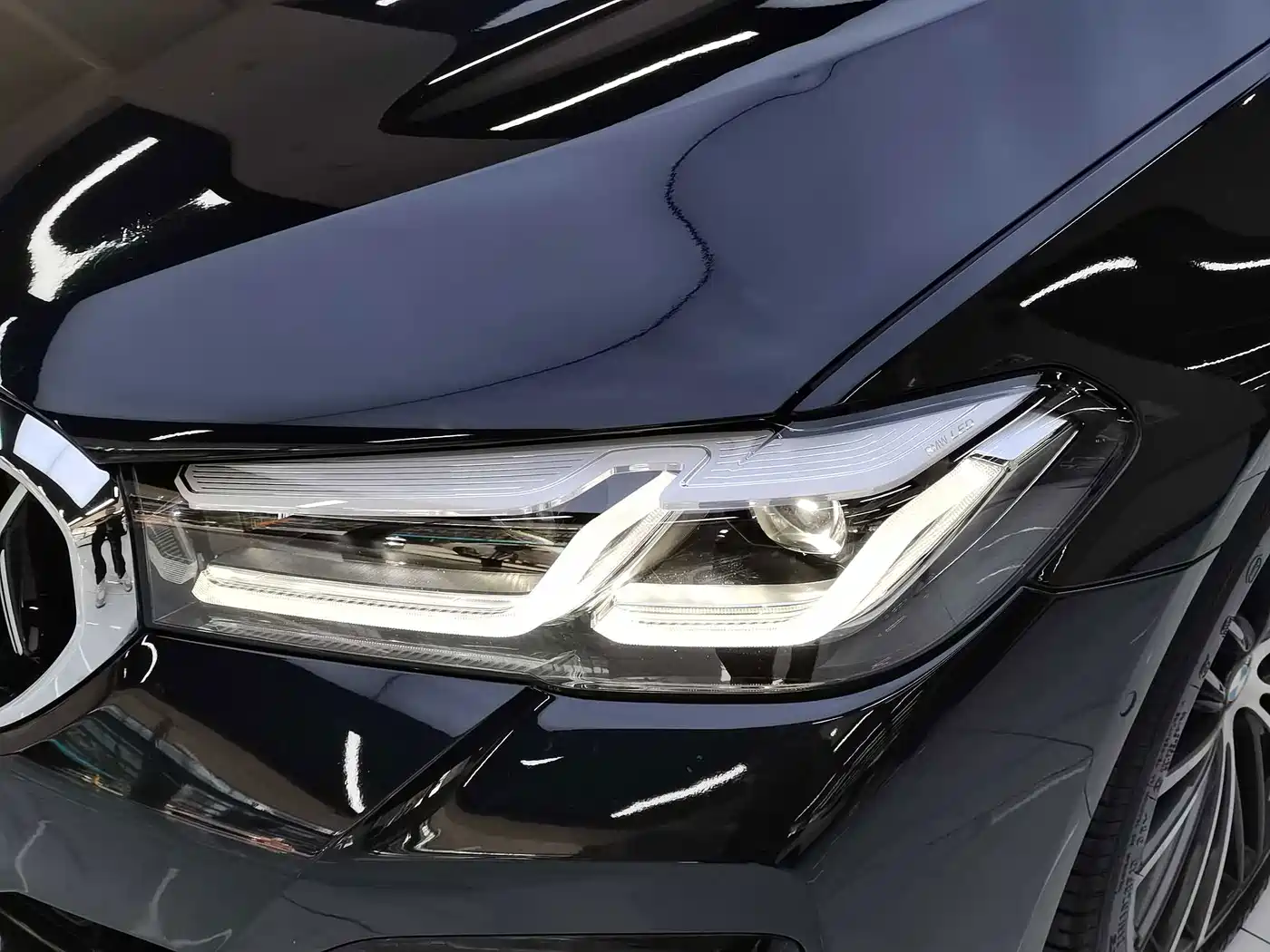 Фото 8 - BMW 5 Series