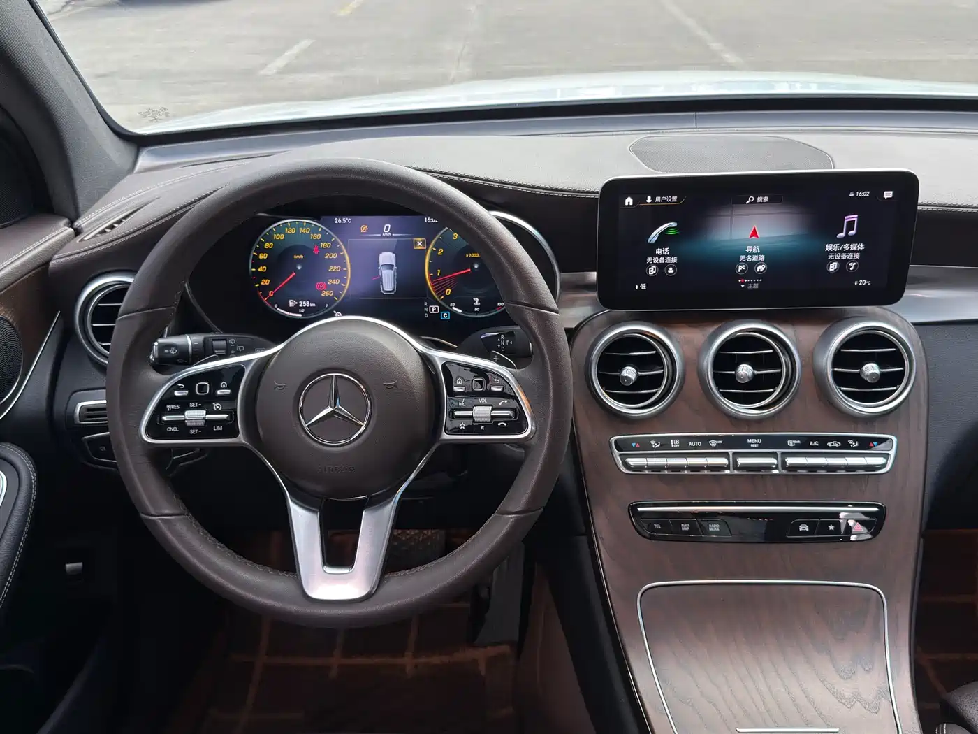 Mercedes-Benz GLC 2022 GLC 300 L 4MATIC Dynamic Collector's Edition фото 5