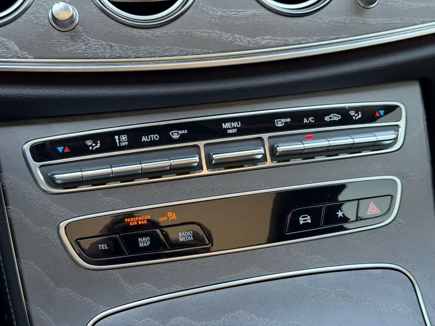 Mercedes-Benz E-Class 2021 E 350 L 4MATIC Sport фото 22